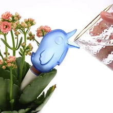 Load image into Gallery viewer, Self Spike Planter Drip Watering Bird 🐦
