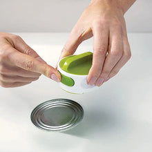 Load image into Gallery viewer, Can-Do Compact Can Opener